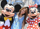 miley-cyrus-disney-world