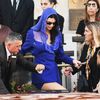 ،10.09 Ꜥℐẹṇṇẹṛ on ²⁸ʝun in Venice, IT; leaving The Gritti Palace Hotel.