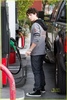 Out-in-Los-Angeles-4-02-10-nick-jonas-10260601-342-512