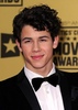 -15th-Annual-Critics-Choice-Movie-Awards-15-01-10-nick-jonas-9934360-361-512