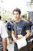 -Nick-getting-Starbucks-in-Toronto-09-11-nick-jonas-8129043-473-712