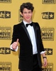 -15th-Annual-Critics-Choice-Movie-Awards-15-01-10-nick-jonas-9934364-403-512