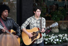 Nick+Jonas+Performing+Sherman+Oaks+hWfLsMsogY-l