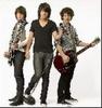 jonas-brothers_11