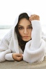 vanessaannehudgens_net-modeling-valbumpromos-009