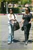 18584_normal_vanessa-hudgens-ashley-tisdale-shopping-06