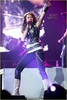 5697_normal_miley-cyrus-concert-pictures-01