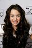 miley-cyrus_com-modeling2007london-set29-e001