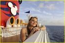 jennifer-stone-kiss-mickey-mouse-03