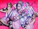 Avril-Wallpaper-avril-lavigne-9906561-120-90