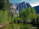 natura_apa_munte_cascada_Yosemite_SUA[2]