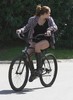 Miley+Cyrus+Liam+Hemsworth+Out+Bike+Ride+wQjTIQx0V9Vl