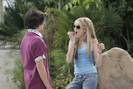 miley-cyrus_dot_com_hannahmontana-stills049