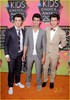 Jonas-Brothers-Kids-Choice-Awards-2010-with-Girlfriends-nick-jonas-11135795-859-1222