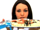 scheana-marie-jonas-brothers-jonas-show-pizza-girl-pic