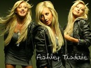 wallpapere-ashley-tisdale-007