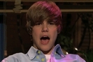 Bieber-On-SNL-4-10-10-justin-bieber-11464243-480-320