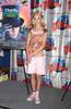 annasophiarobbfan_com-bubblegumblowingcontest-2005jul12-c002