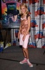 annasophiarobbfan_com-bubblegumblowingcontest-2005jul12-c004