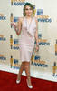 miley-cyrus_COM-mtvmovieawards-2009may31-0166[1]