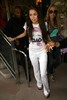 miley-cyrus_COM-beverlyhills2008jul26-juanjuansalon0030