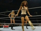normal_ECW_01-08-08_Kelly_Kelly-Layla_dance_off_avi_000311878