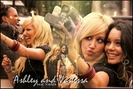 Vanessa-Hudgens-Ashley-Tisdale-vanessa-hudgens-and-ashley-tisdale-7076246-454-304