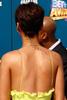 Rihanna_1231372314_0