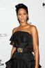 Rihanna_1231372419_3