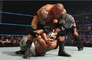 batista-beating-rey-mysterio