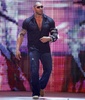 dave-batista-in-shades-and-black-shirt-and-blue-jeans-pics-entering-the-wwe-after-long-time-pics