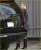mileycyrusgrovesigning1