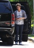 2010-Out-in-Toluca-Lake-CA-Nick-5-13-nick-jonas-12216312-370-512