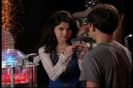Magicienii din waverly place (76)