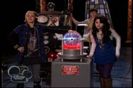 Magicienii din waverly place (78)