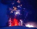 vulcanul-din-Islanda