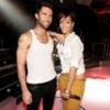 Rihanna_1231372362_3