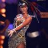 Rihanna_1231372454_3
