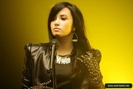 normal_demi-lovato-0123