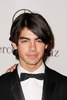 aiwirepix250389-joe-jonas-tux