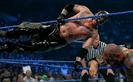 Rey-Mysterio-apllying-619-on-Batista