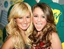 1244_miley and a