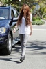 gallery_enlarged-miley-cyrus-mercedes-photos-03162010-03