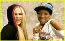 avril-lavigne-lil-mama-girlfriend