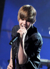 justin-y-are-u-so-cute-justin-bieber-9745754-375-511