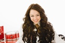 miley-cyrus-889070l