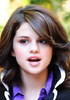 selena-gomez-897015l