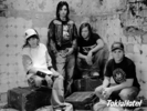 tb_500_mare_204_tokio_hotel_01[1]