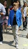 justin-bieber-flower-shopping-3_0-469x800[1]