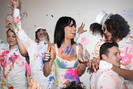 katy_perry_birthday_paint_party3